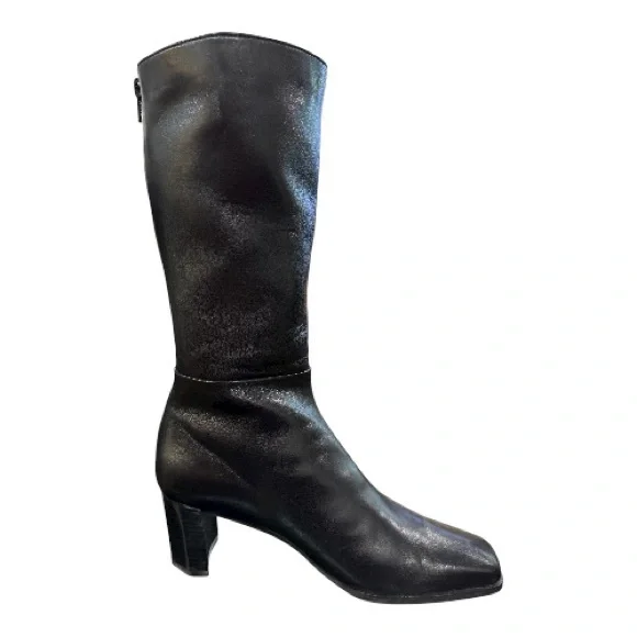 STUART WEITZMAN very soft black leather boots, size 8 - Picture 6 of 12